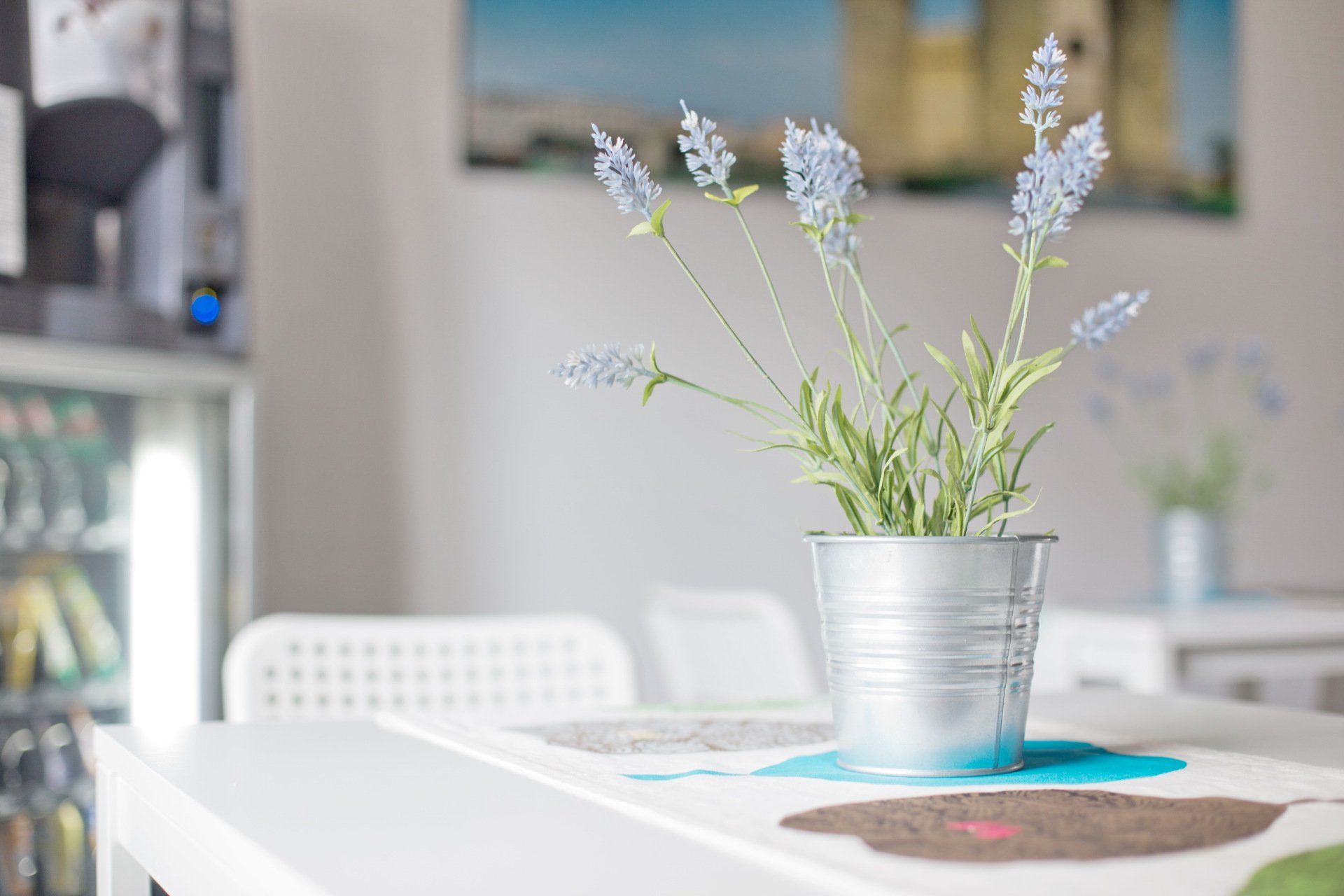 tavolino stanza del tè