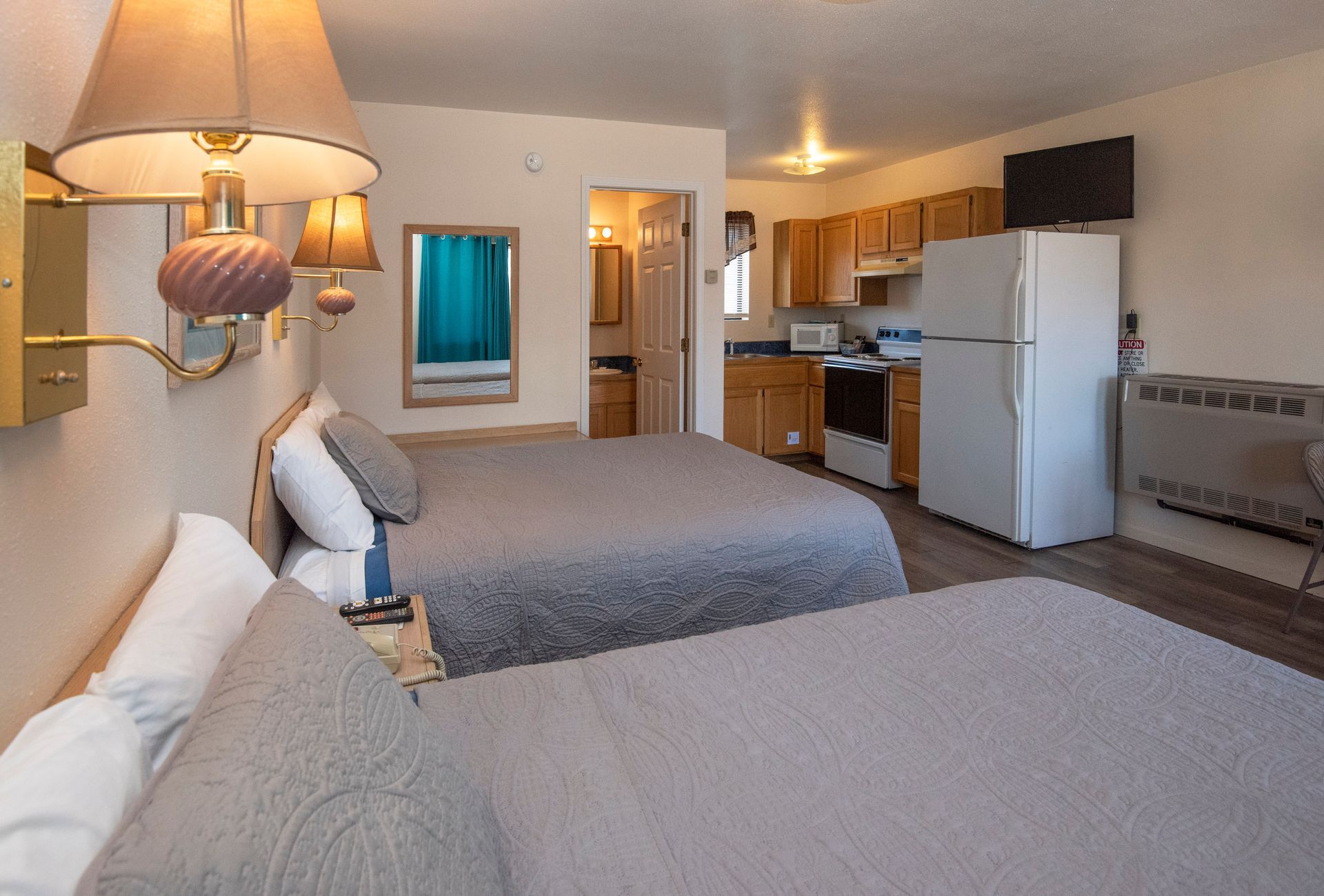 Rooms - City Center Motel - Hamilton - Montana