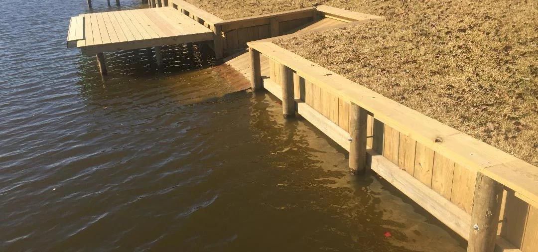 Wooden Waterfront Dock Bulkhead built by LA Fence and Bulkheads