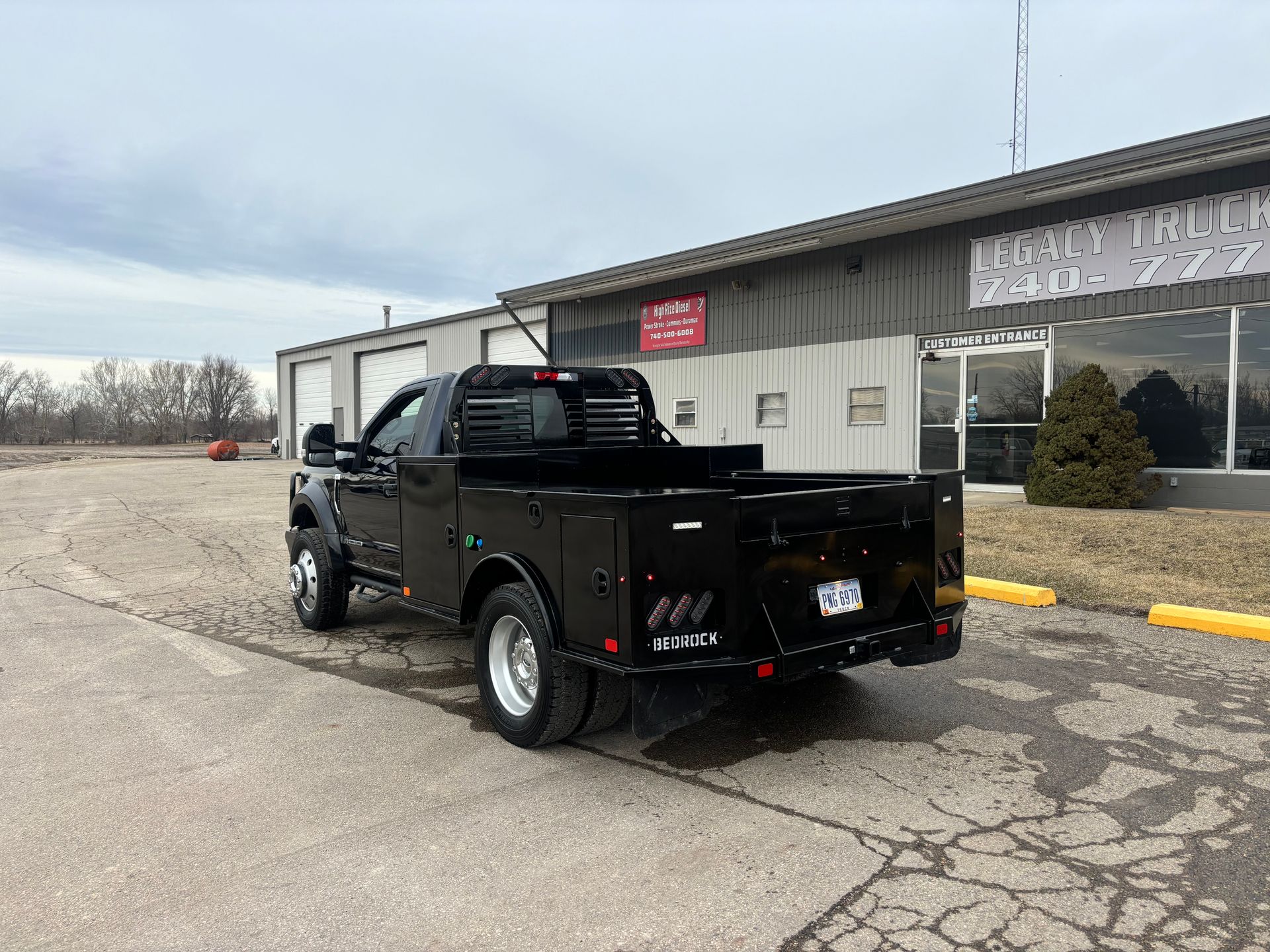 truck flatbed installation | High Rize Diesel