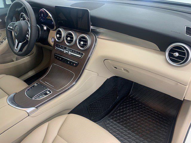 The interior of a mercedes benz glc is shown