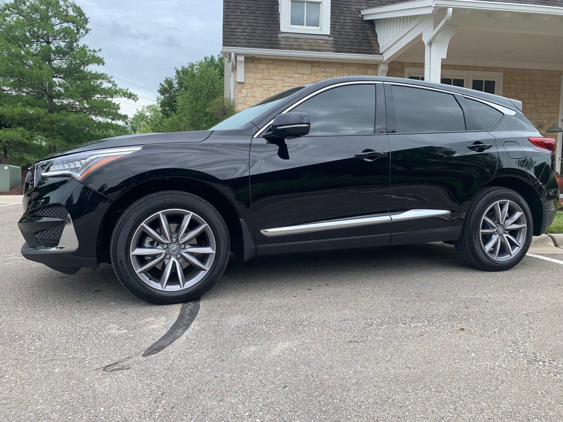 2021 black acura RDX delivery picture