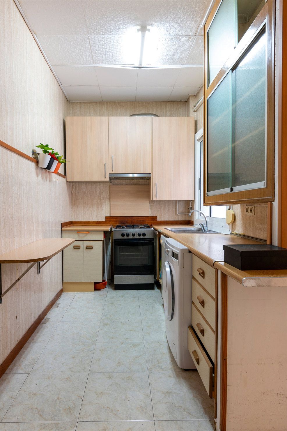 Old Design of Kitchen
