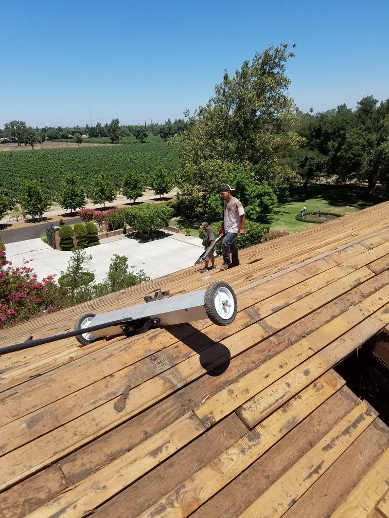 roofing companies near me