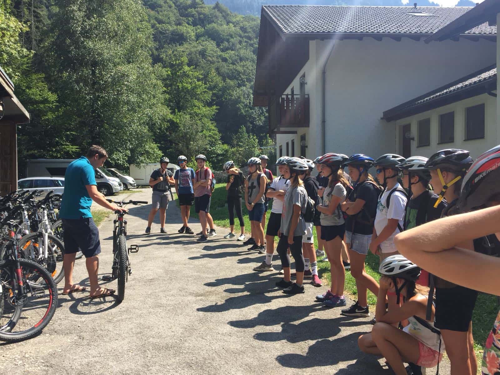 englisch feriencamp fahrad tour
