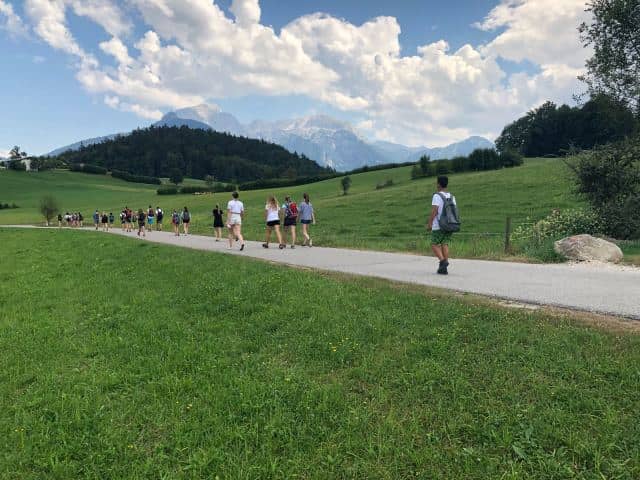 englisch camp kinder wanderung