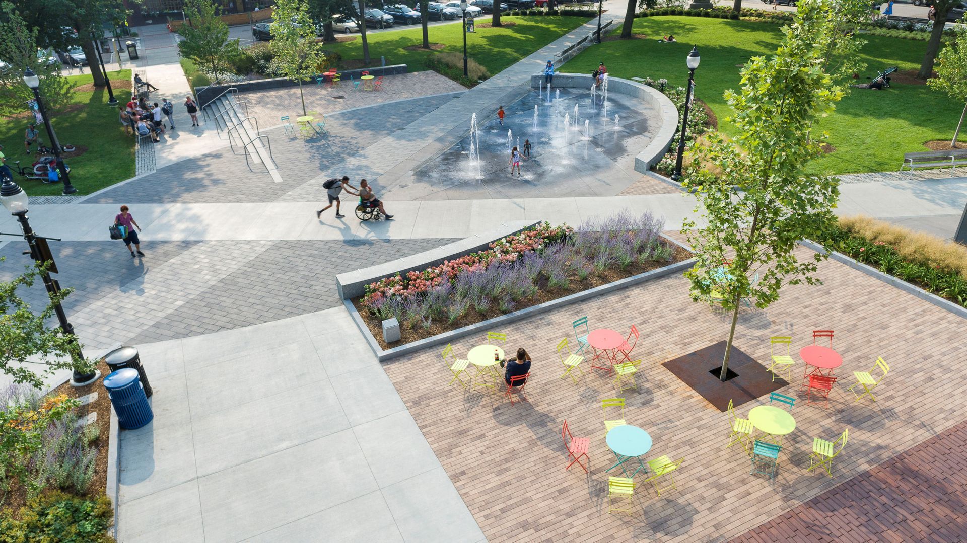 Agenta Plaza fountain construction