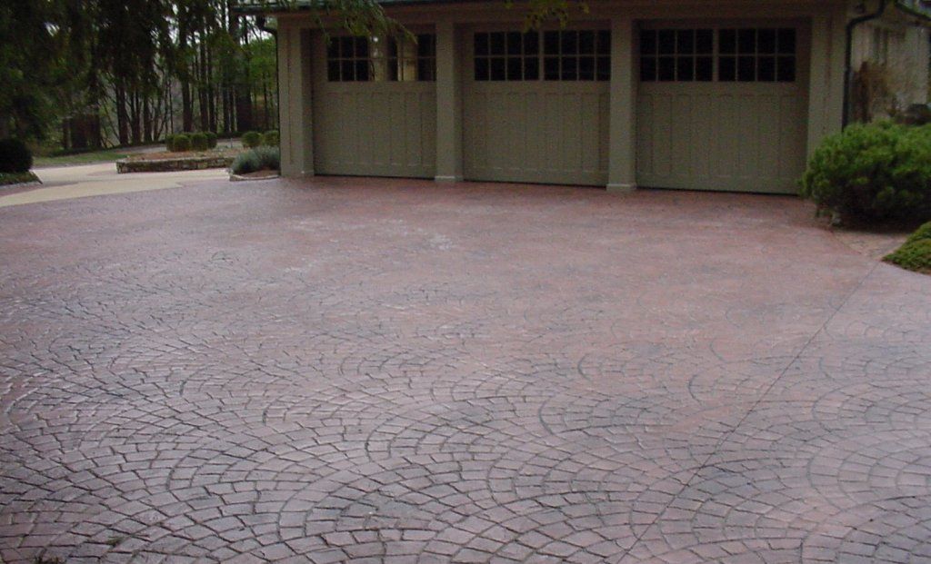 Concrete Curved Texture Walkway — Horseshoe, NC — Carolina Concrete Designs Inc