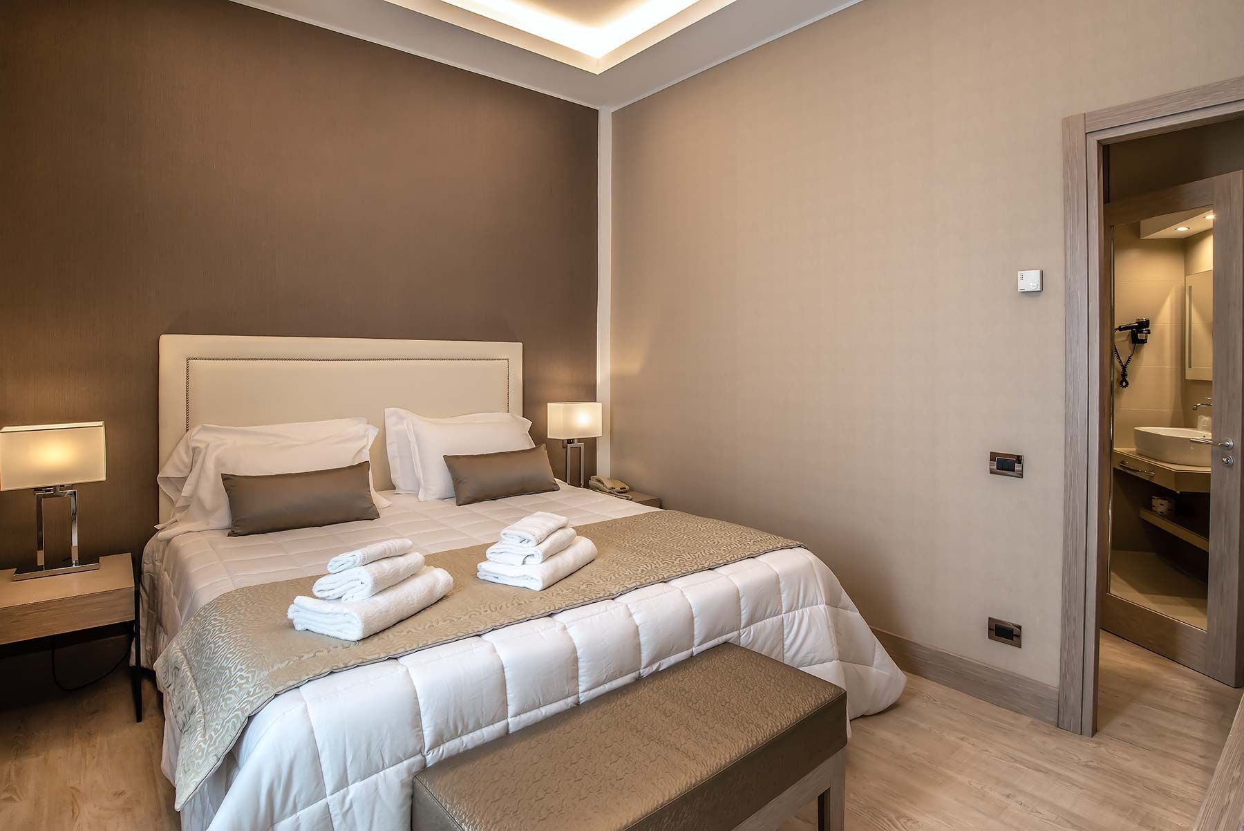 Rooms Hotel Genova