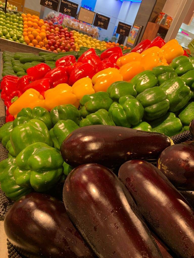 green vegetables in store