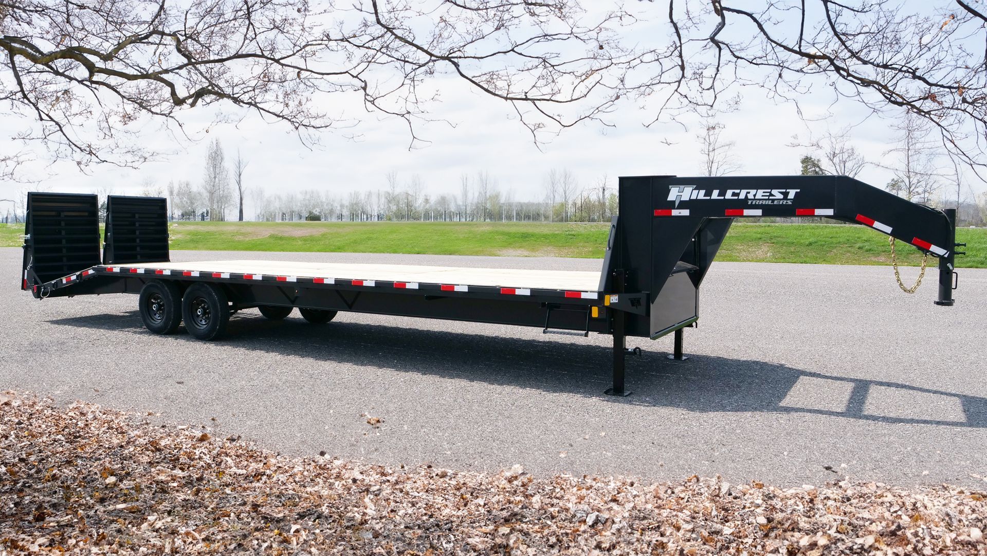 Hillcrest Trailers 15.9K Deckover Gooseneck