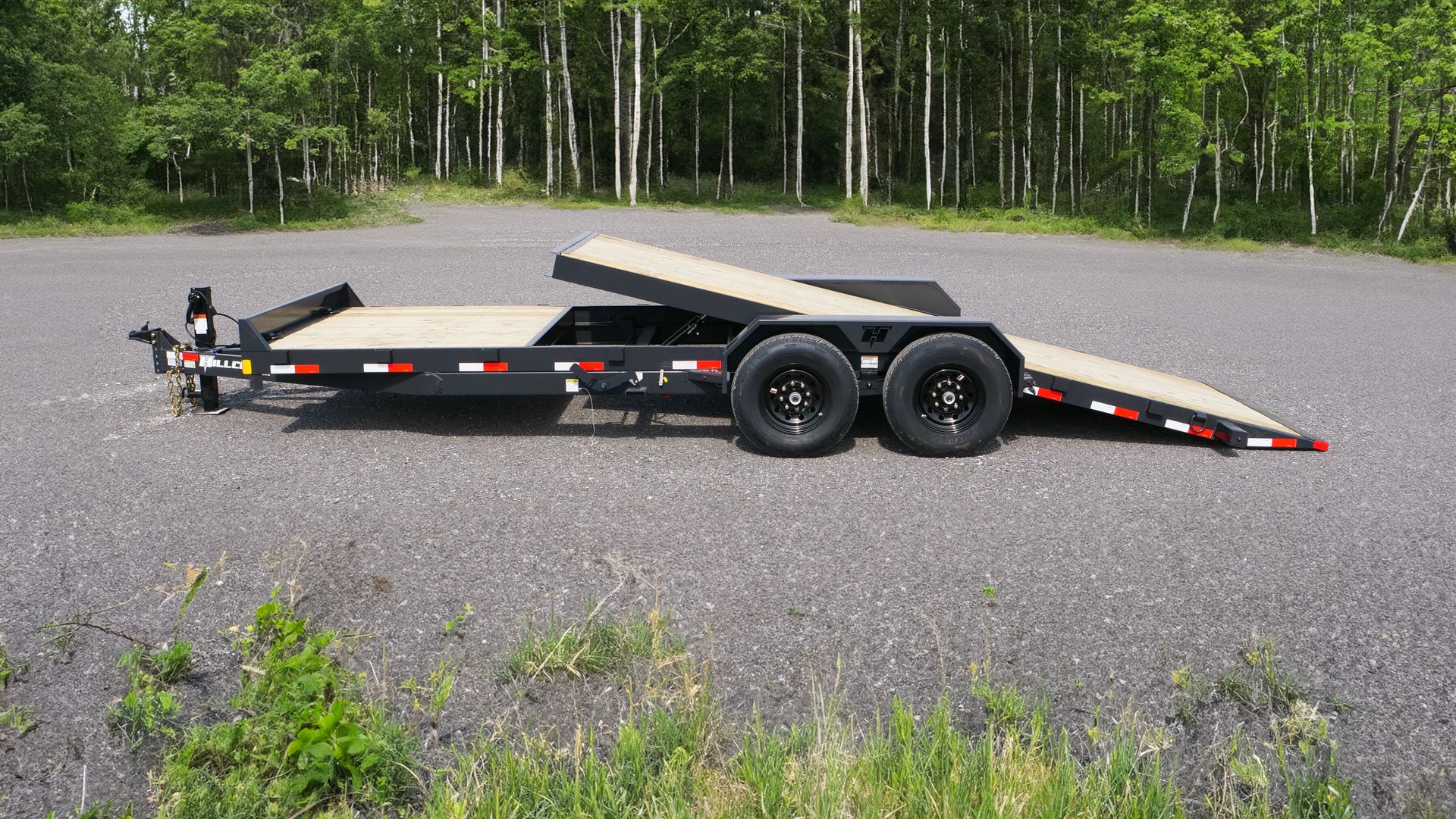 Hillcrest Trailers 14K Partial Tilt
