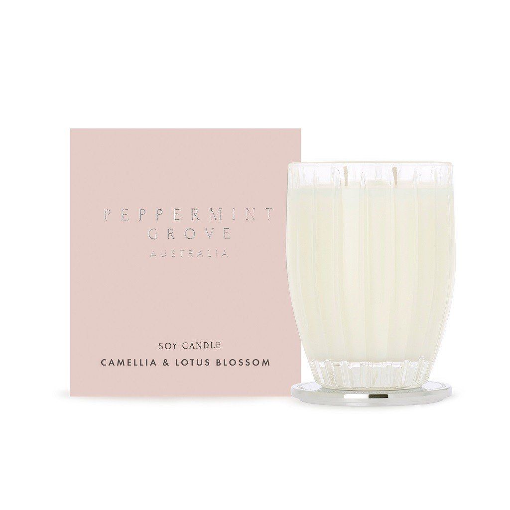 peppermint grove burnt fig & pear candle