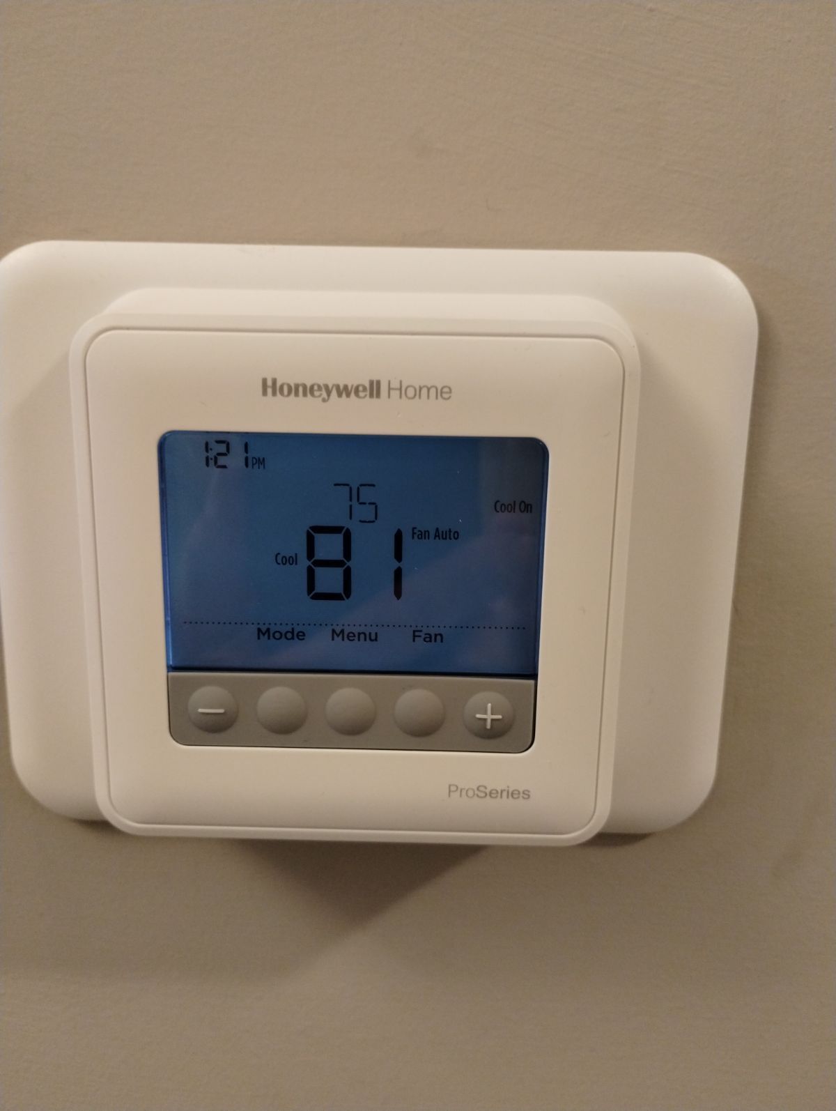Honeywell Home Thermostat | HVAC Services Decatur, AL |  Operation Handyman