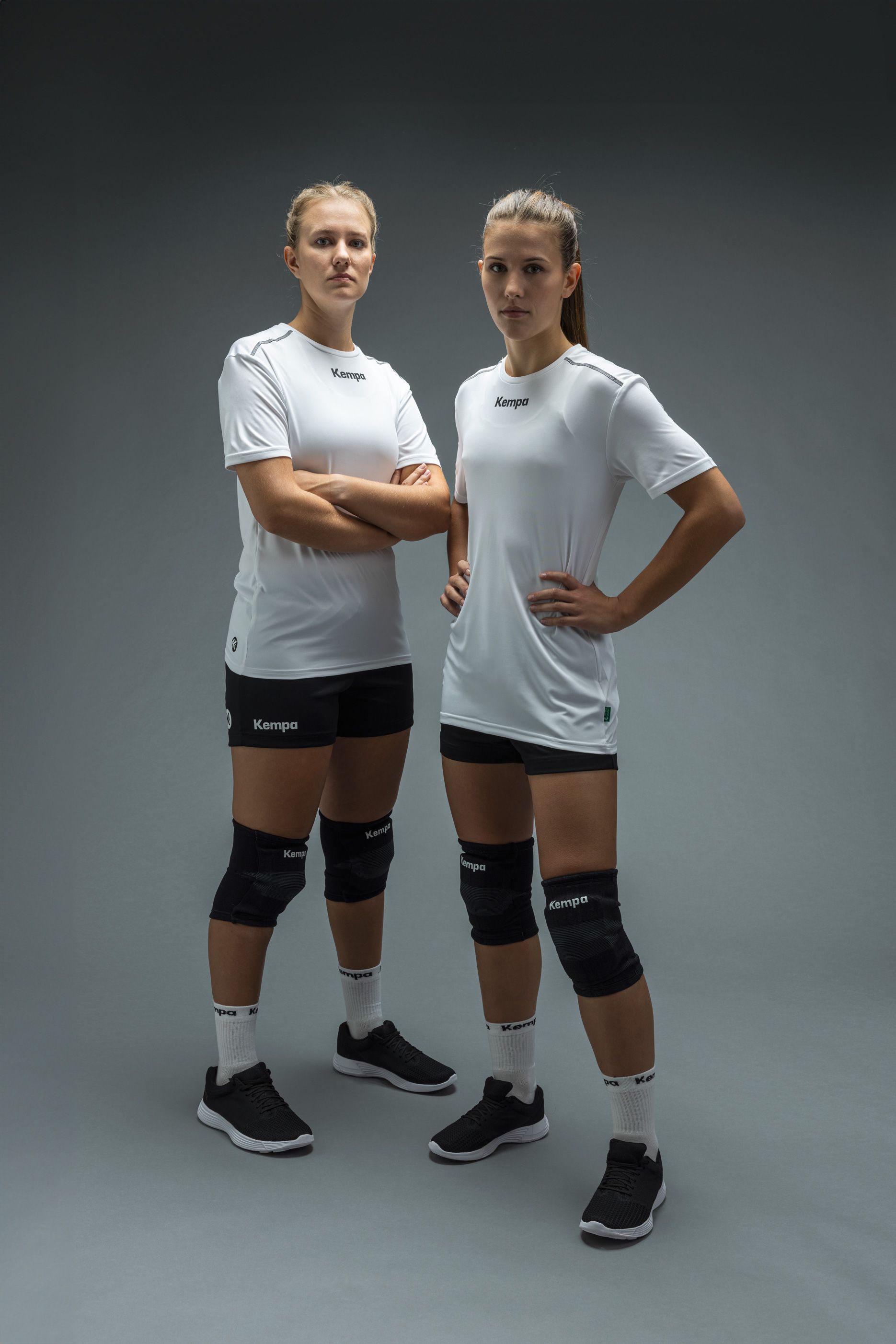 Svartir hnéhlífar frá Kempa.