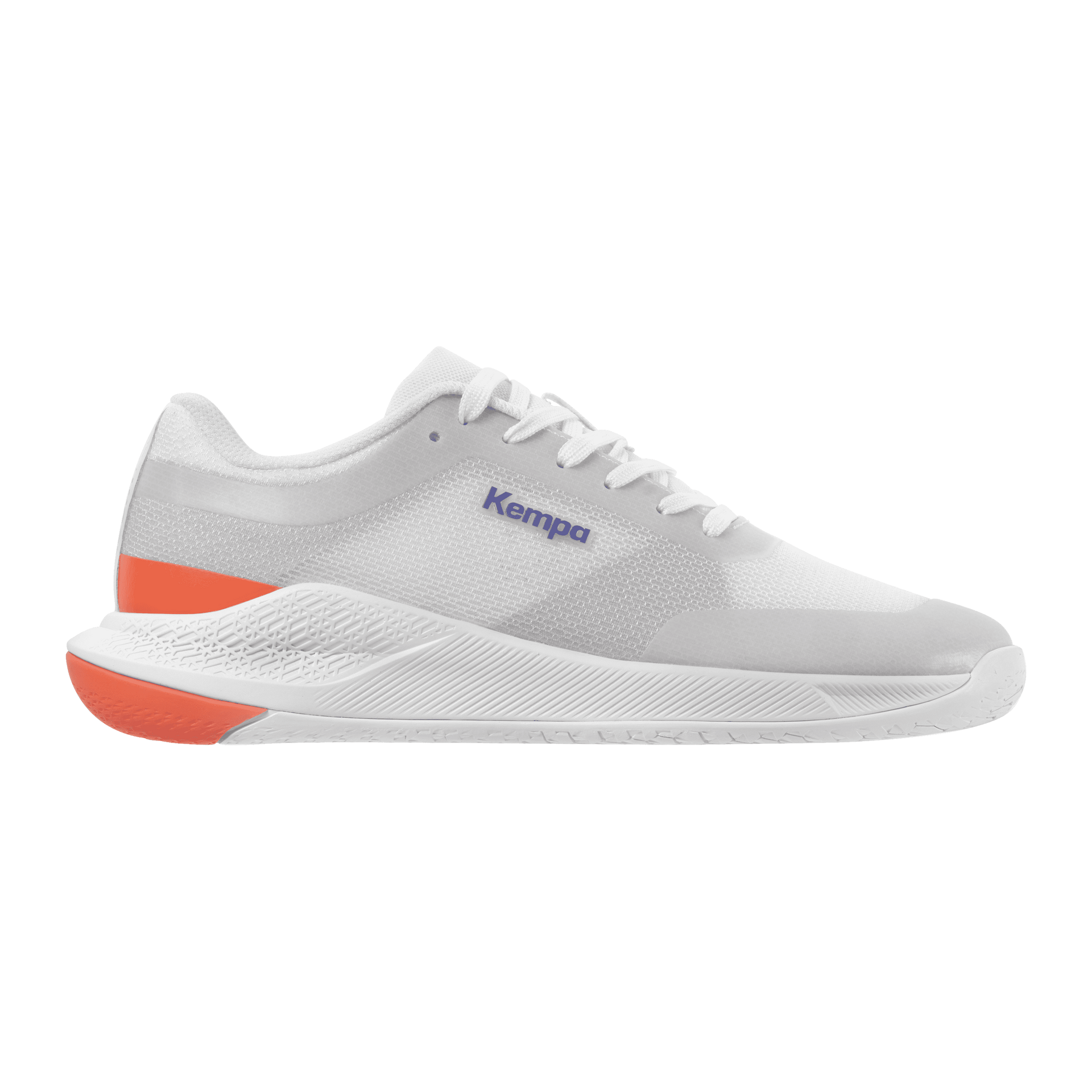 Hvítir Kempa íþróttaskór með appelsínugulum og bláum smáatriðum.
