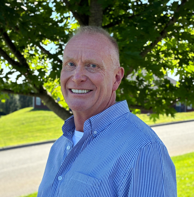Grant Chapman Headshot