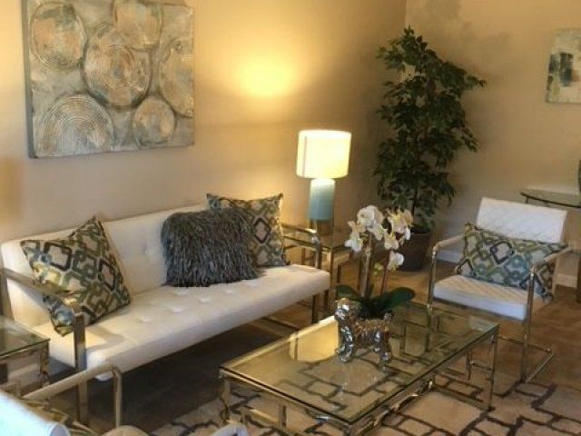 Living Area | Sedona Lane