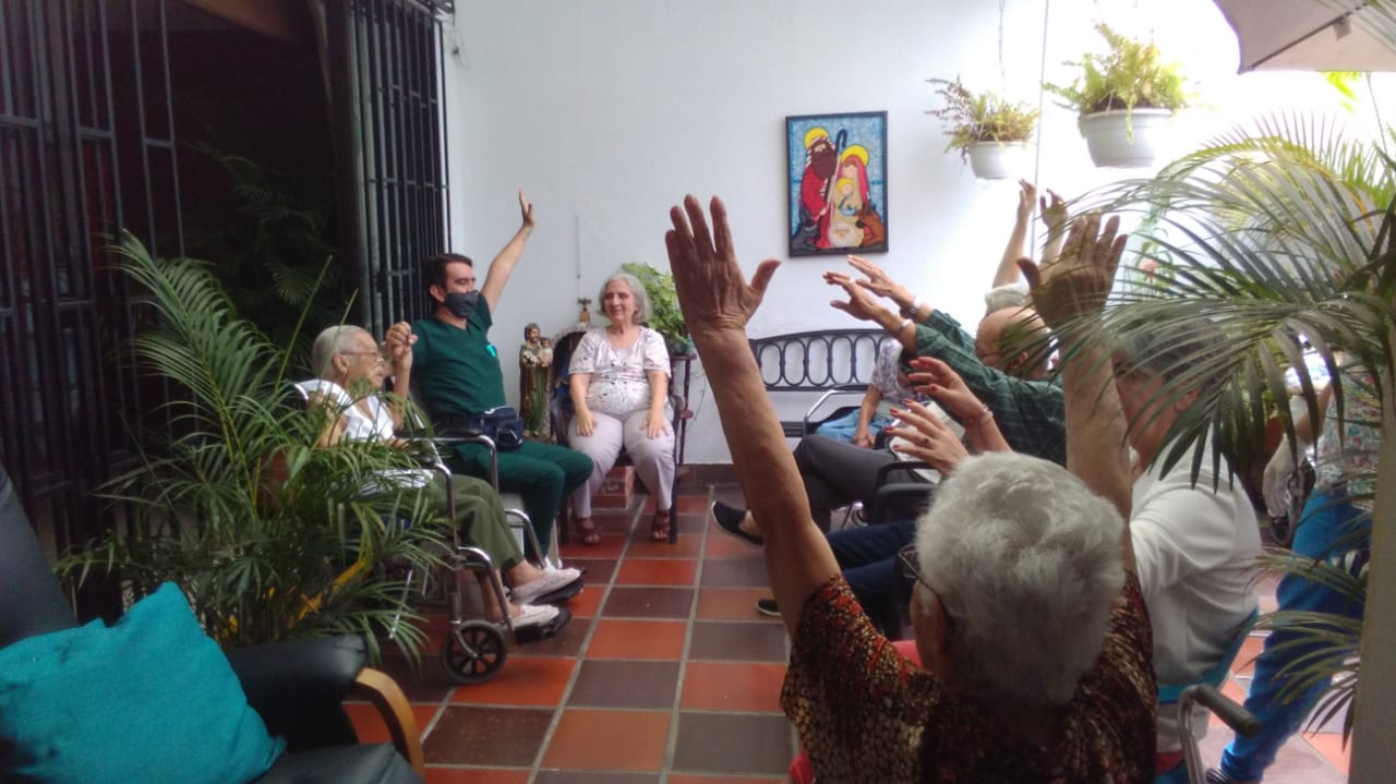 HOGAR PARA ANCIANOS LOS AÑOS DORADOS