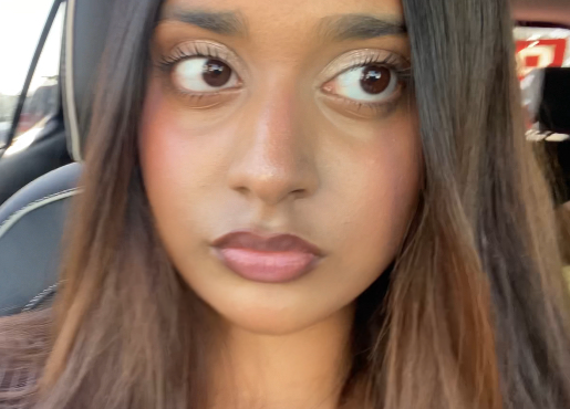 Female Maths and English tutor for early learning as well as Year 11 & 12