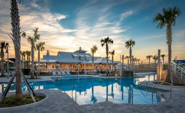 Beautiful Silverleaf Pool — First Coast CMS