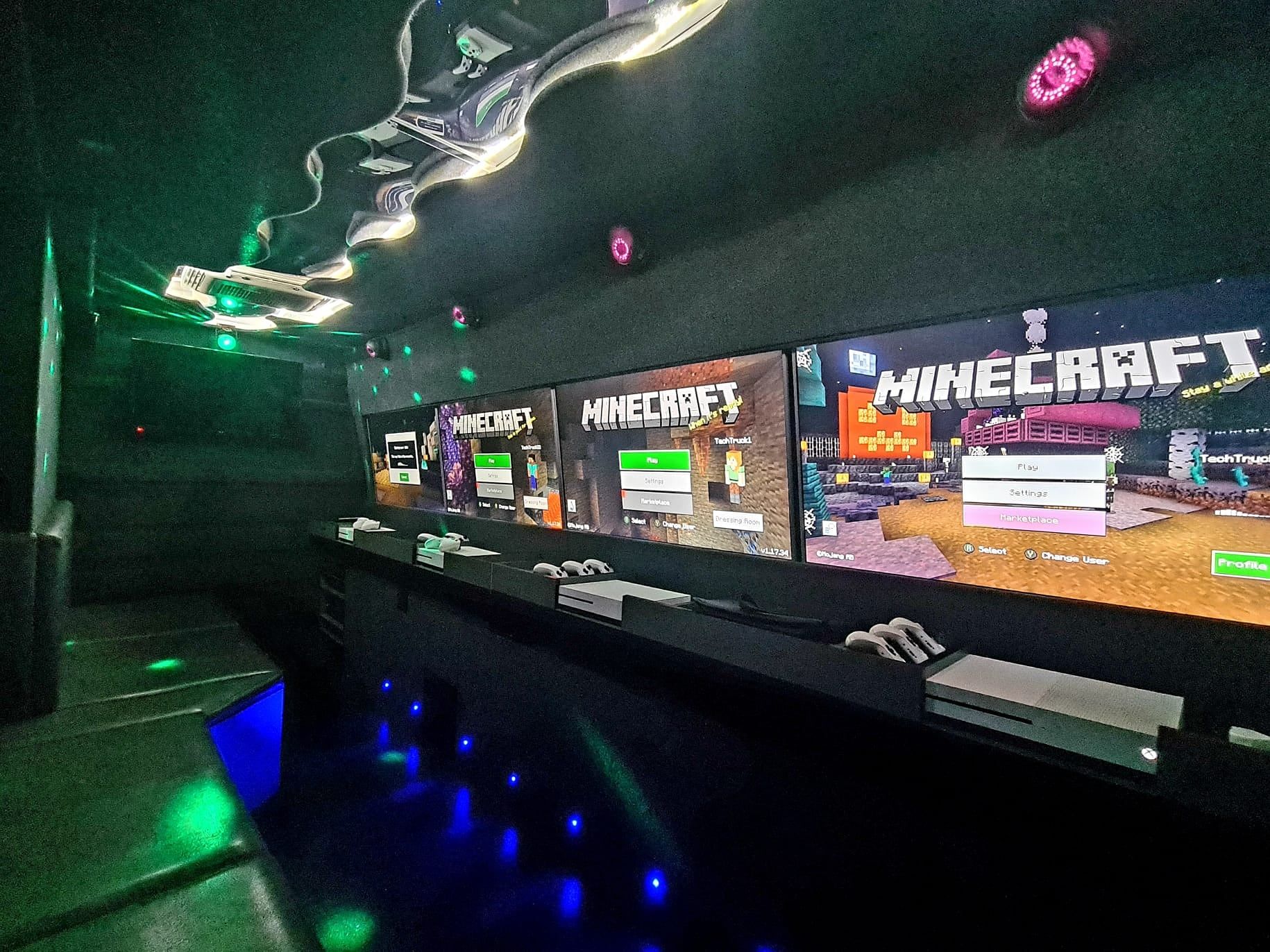 Minecraft party TechTruck