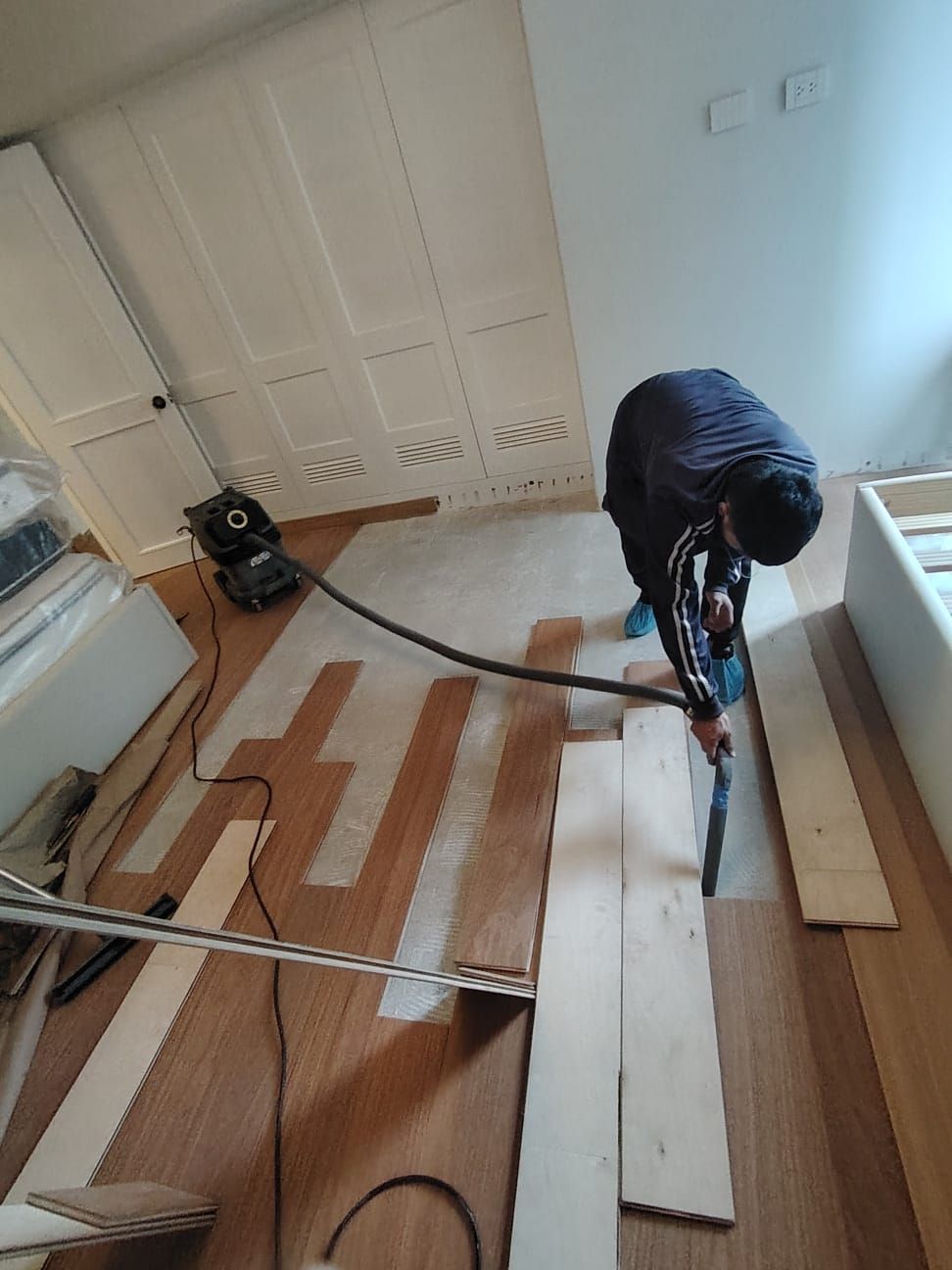 Vensaa Instalación y acabados en madera
