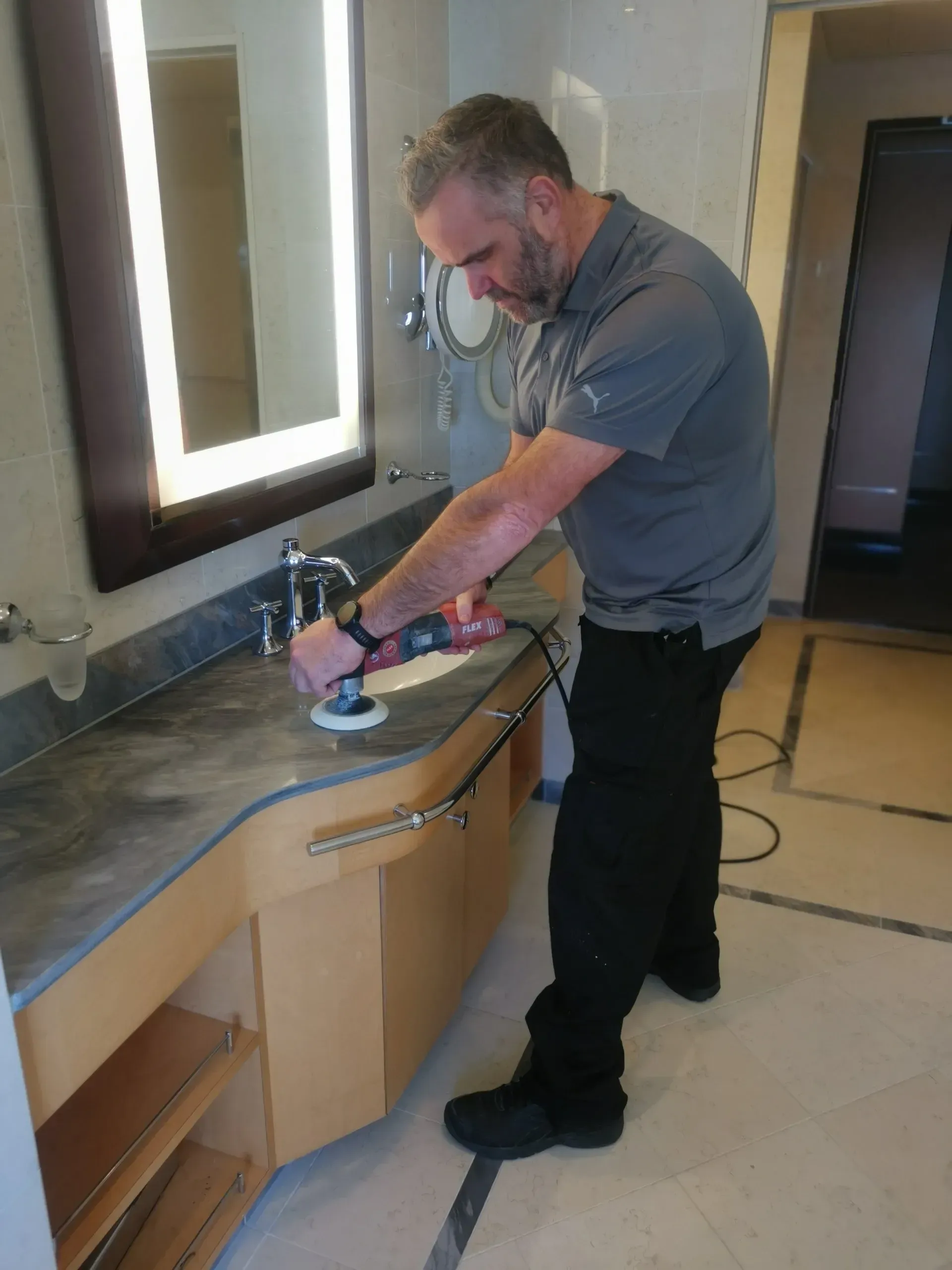 vanity unit restoration Hampshire