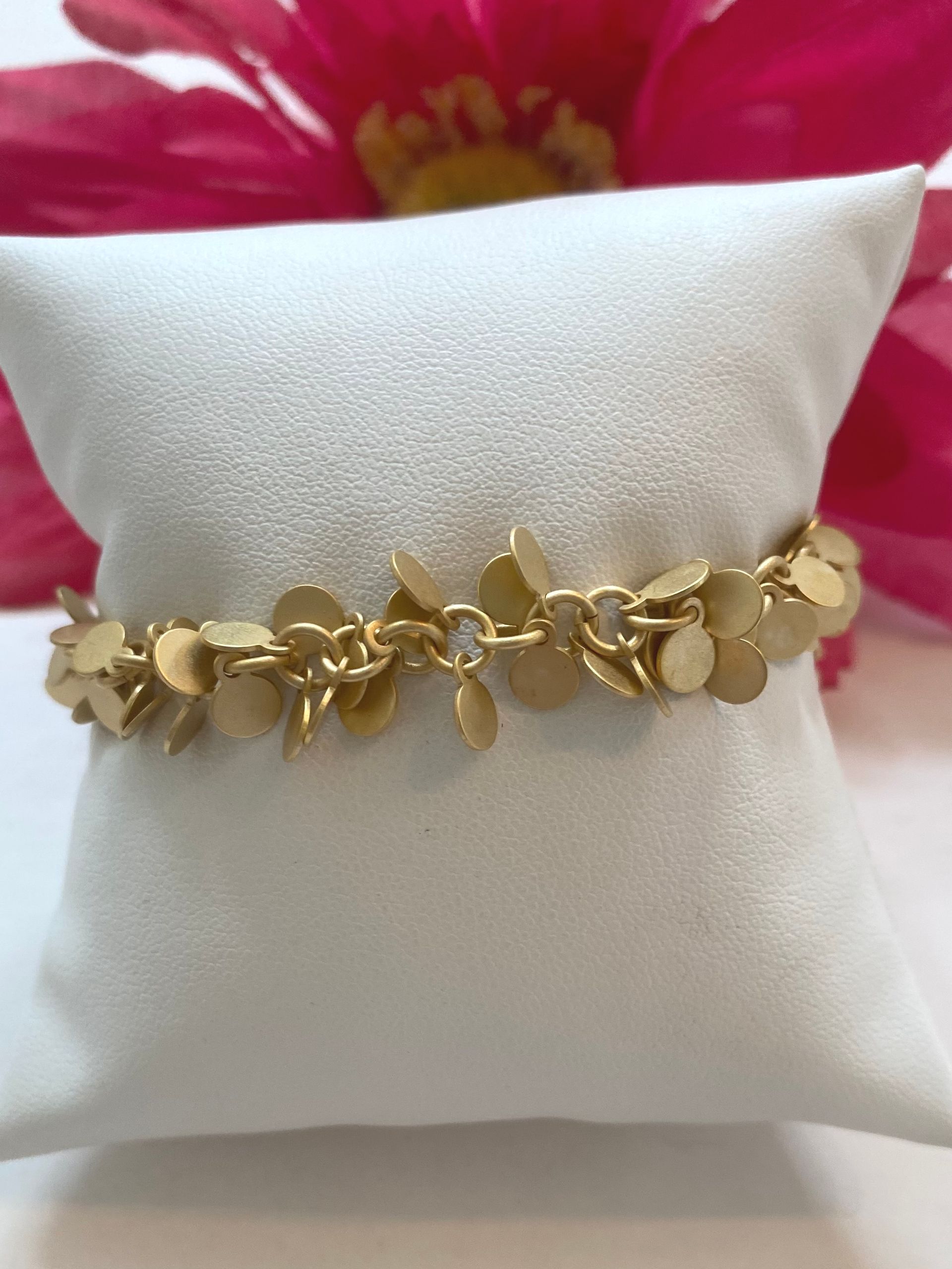 pulsera con dijes  peq.