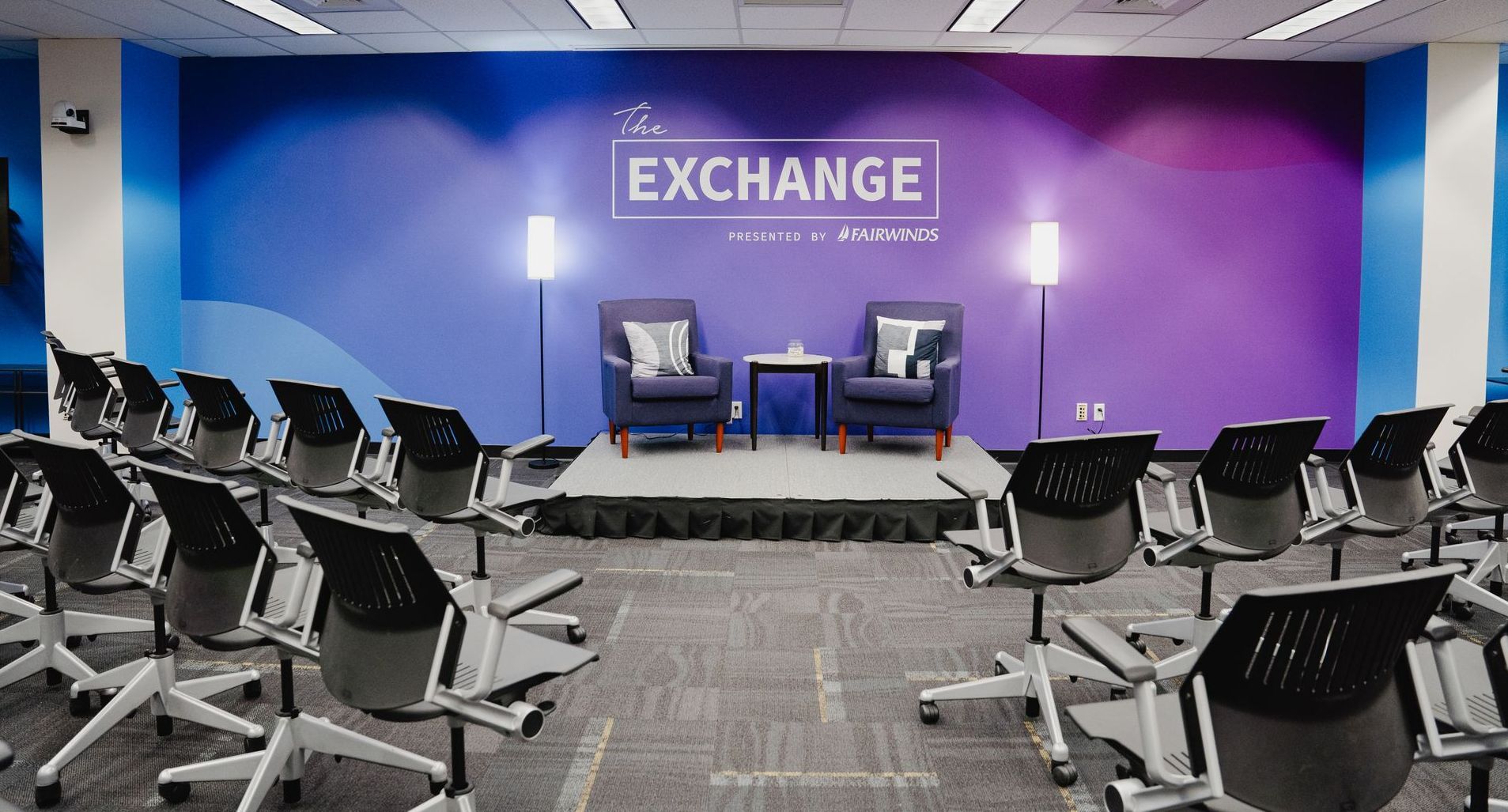 FAIRWINDS UCF Exchange stage