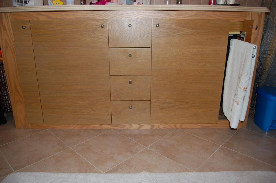 Mobile per bagno con lavello