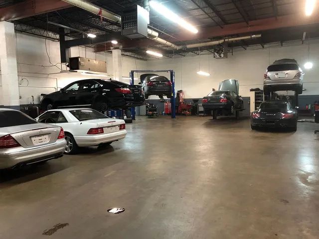 The inside of our auto repair shop | Benz Elite Automotive