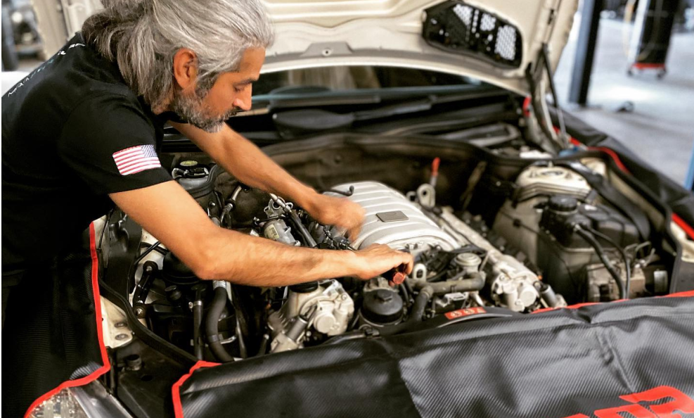 Engine Repairing | Benz Elite Automotive