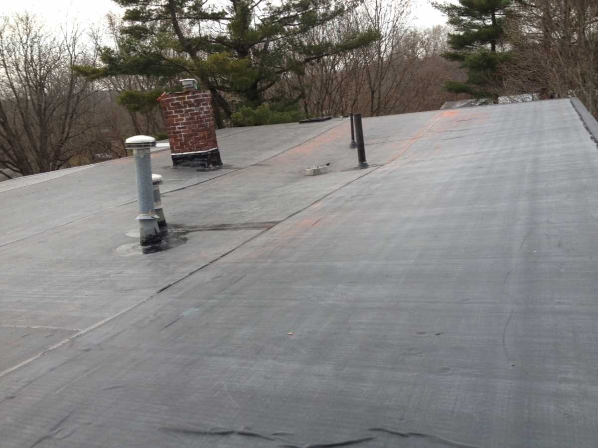 Flat Roof Replacement - Mendon, MA