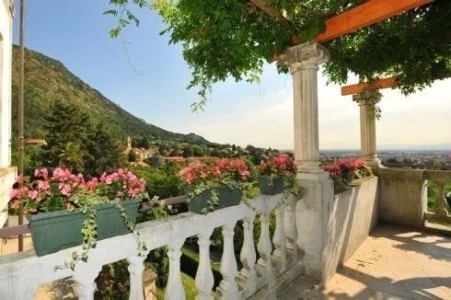 terrazza casa di riposo