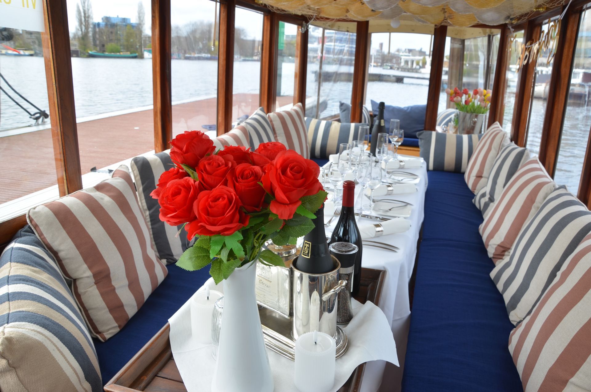 rondvaart met dineren op een boot