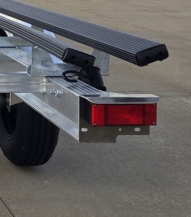 Submersible Tail Light