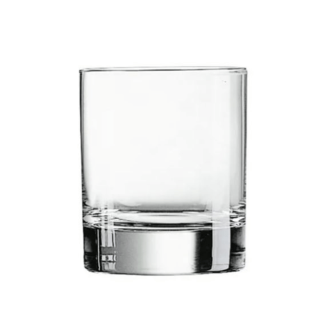 Verre à boire vide transparent sur fond blanc