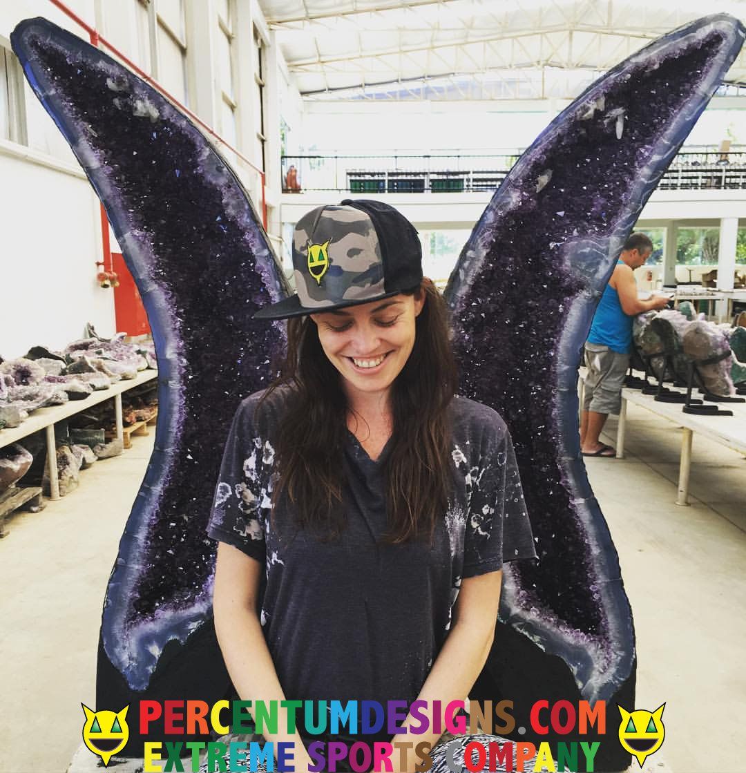 Modelling Percentum Designs logo cap amethysts