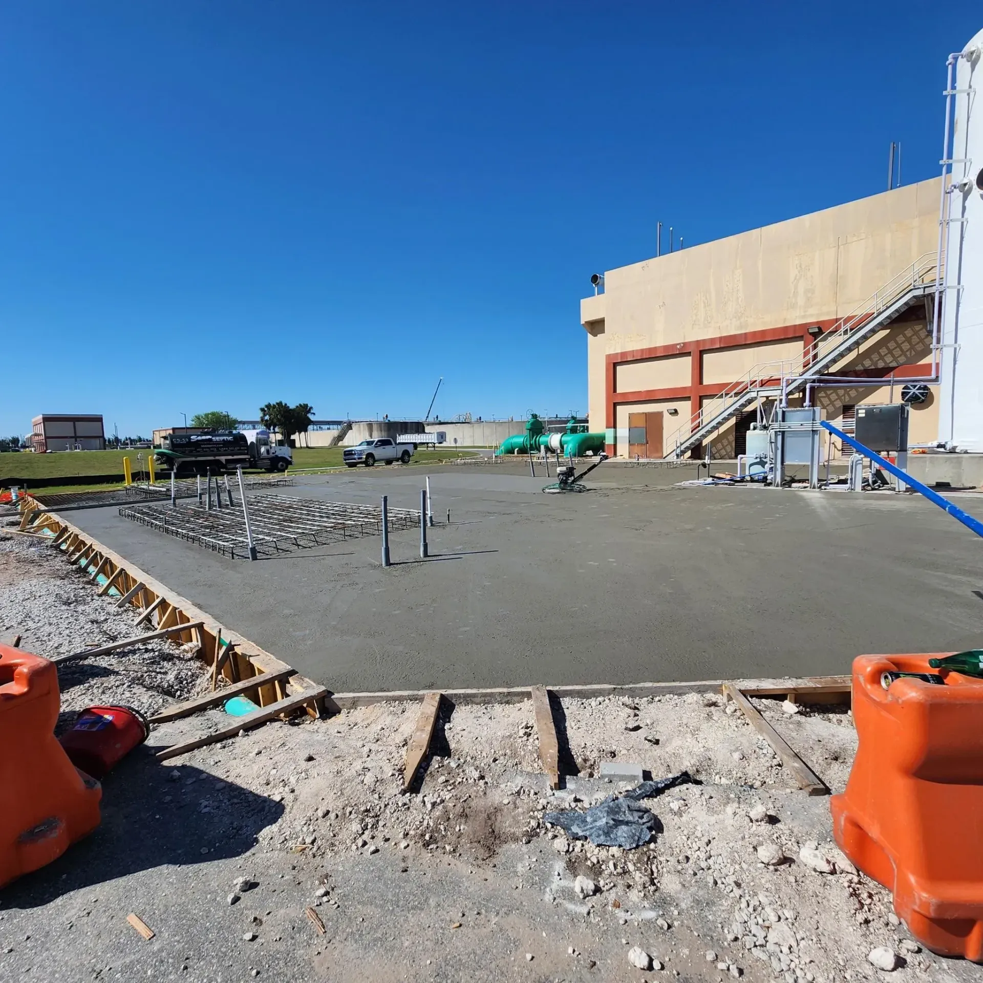 Golden Furniture Bedroom