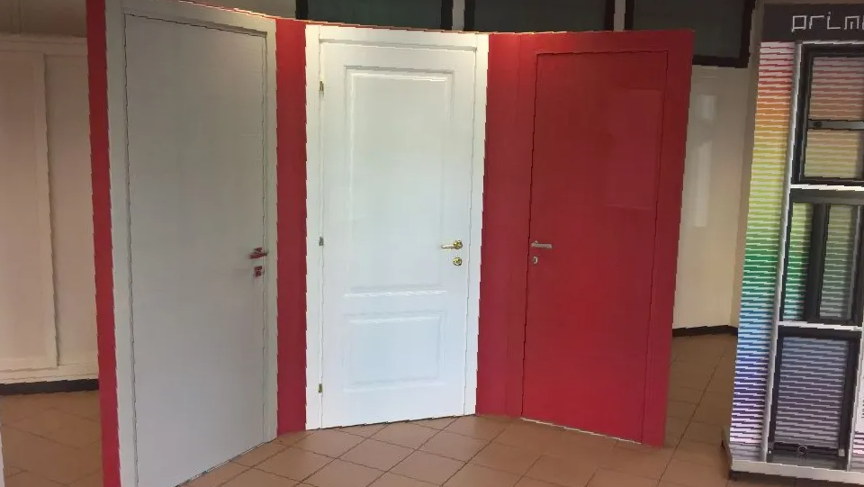 porte per interni in vari colori