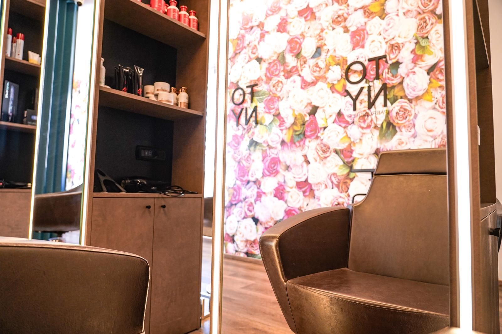 area lavaggio in un salone di parrucchieri