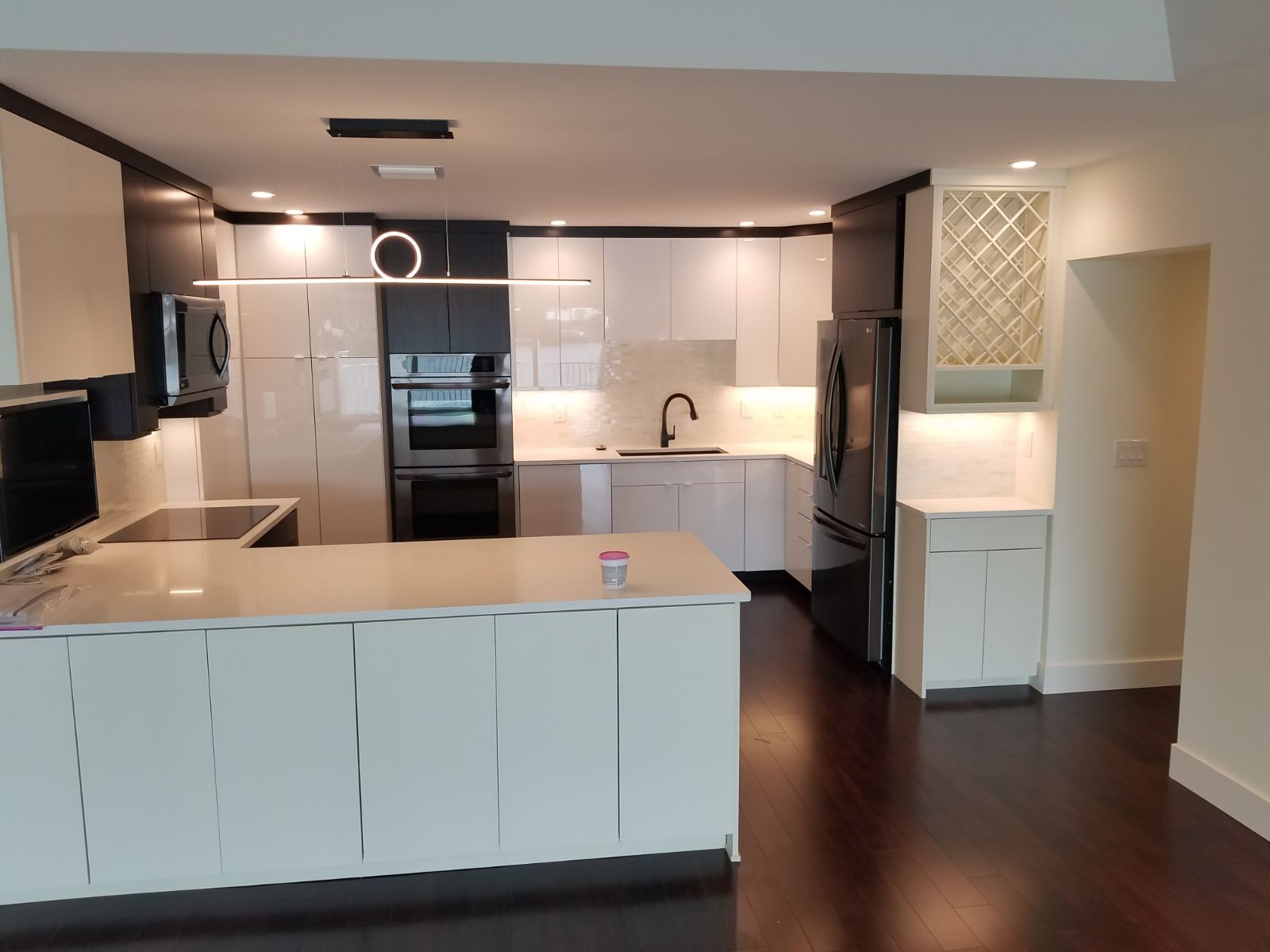 Simple Kitchen — Kitchen Sink Connected to Drawers in Vero Beach, FL