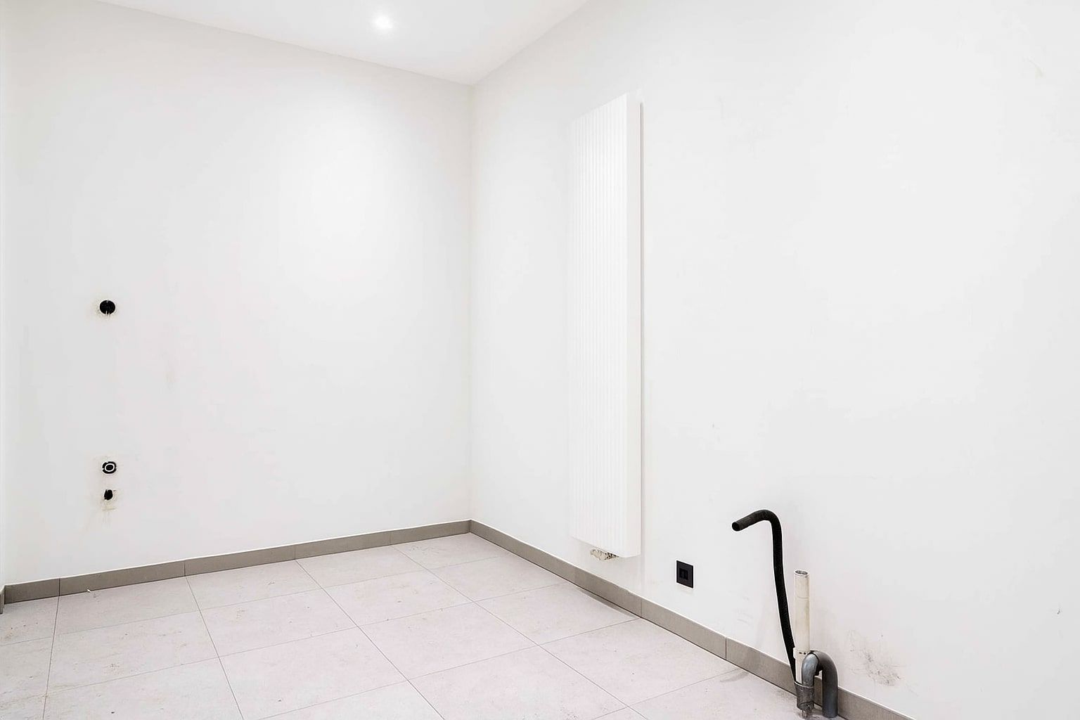 before bathroom contractors