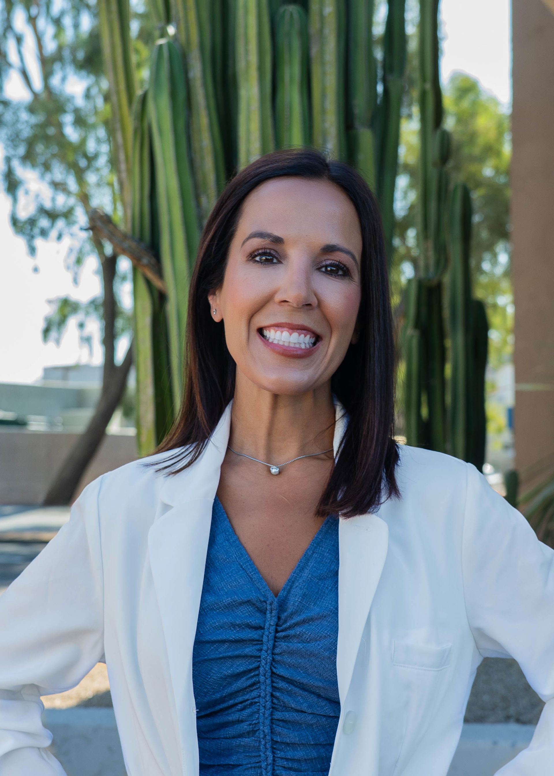 Pilar Hoffsten, FNP-C