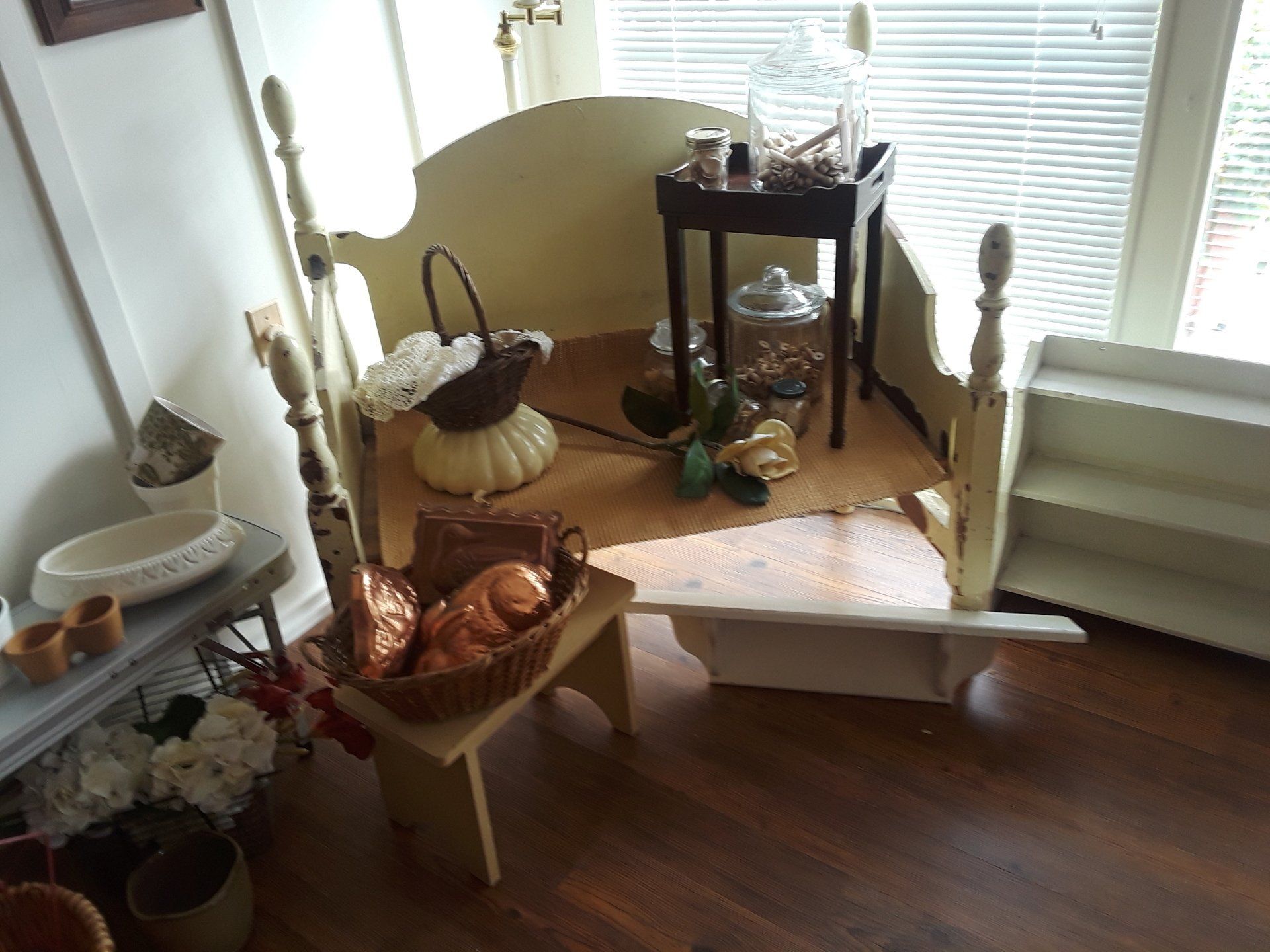 Living Area Accessories — Monterey County, CA — All Counties Estate Liquidation