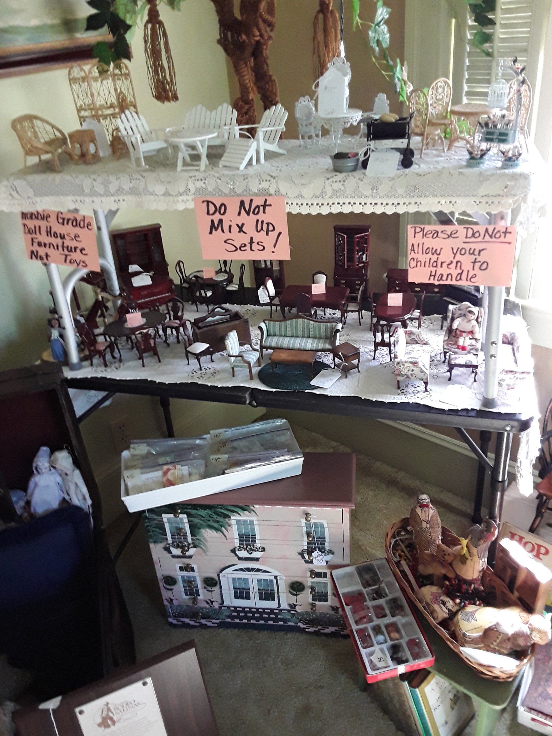 Mixed Sets Of Miniature — Monterey County, CA — All Counties Estate Liquidation