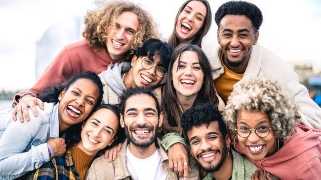 happy dental patients who use laughing gas sedation