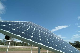 Solar Panels In Field – Solar Power Installation Tamworth, NSW