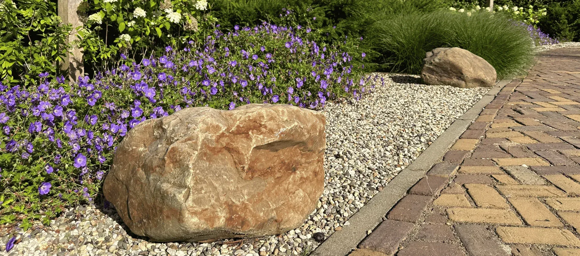 decorative boulders placement in cedar hill mo